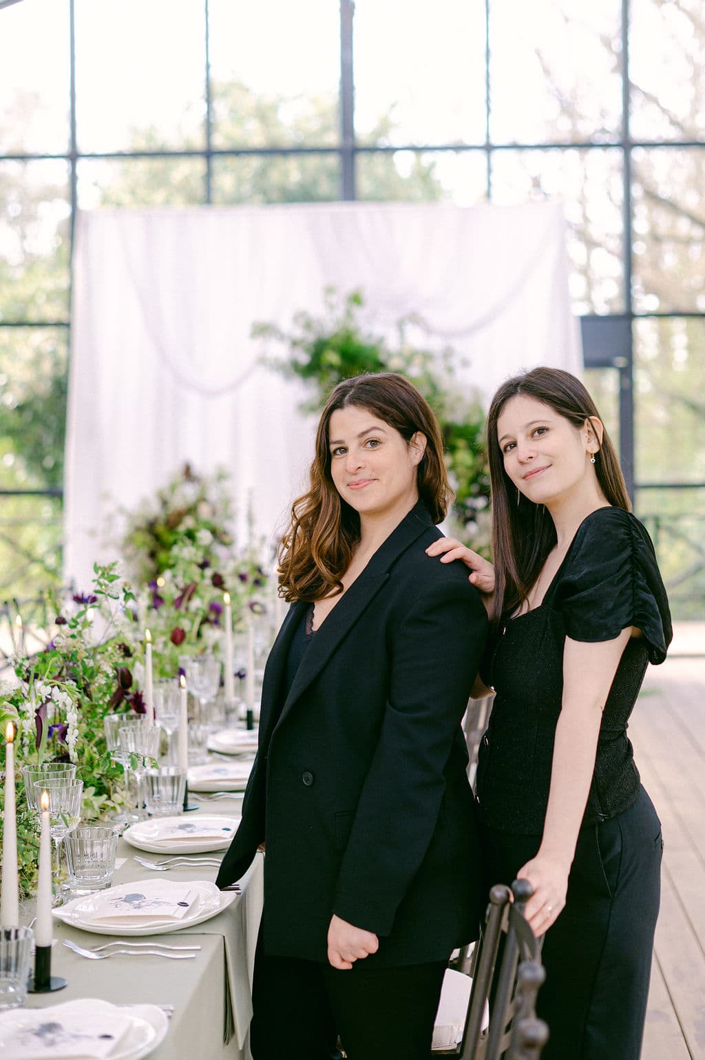 souhaila wedding planner planifiant les mariages de la saison 2026 au bistrot vivienne