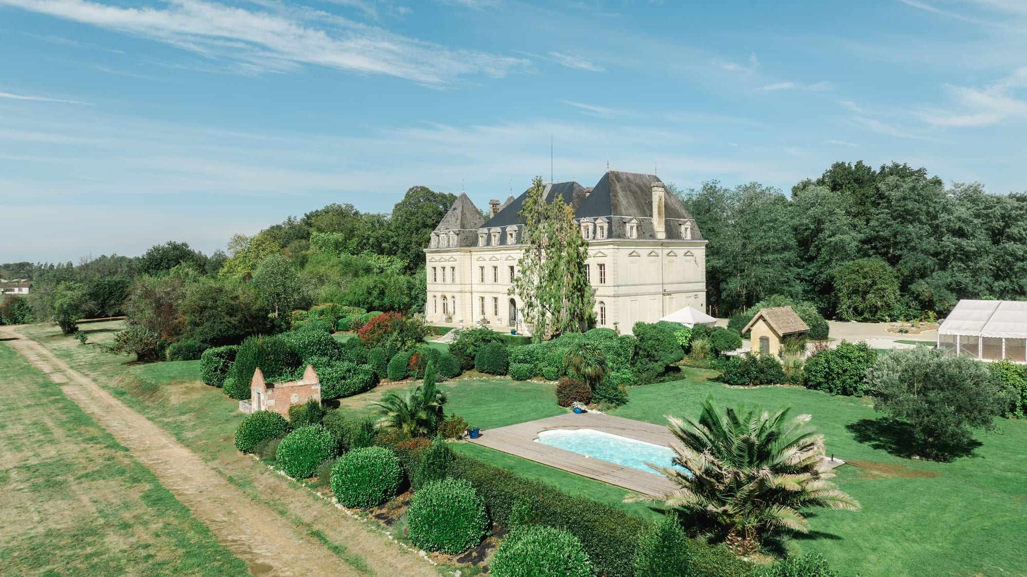 Chateau Fengari lieu de réception du mariage de Chloé et Bradley